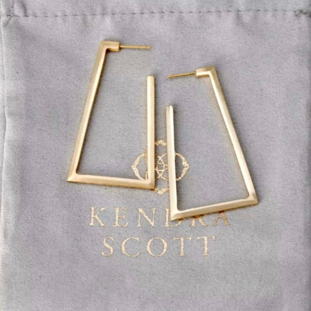 ✂️KENDRA SCOTT Gold Easton Hoop Statement Earrings